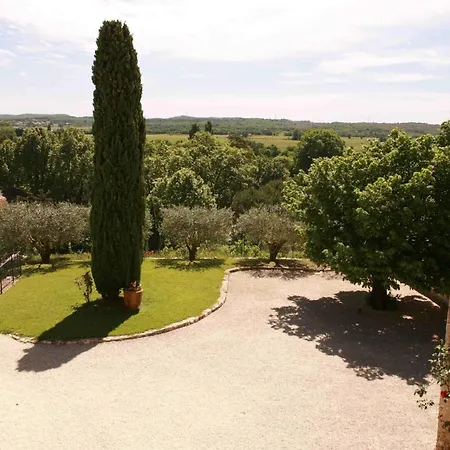 D'yvette - Authentic 19th Century House With Pool And Stunning View Feriehus